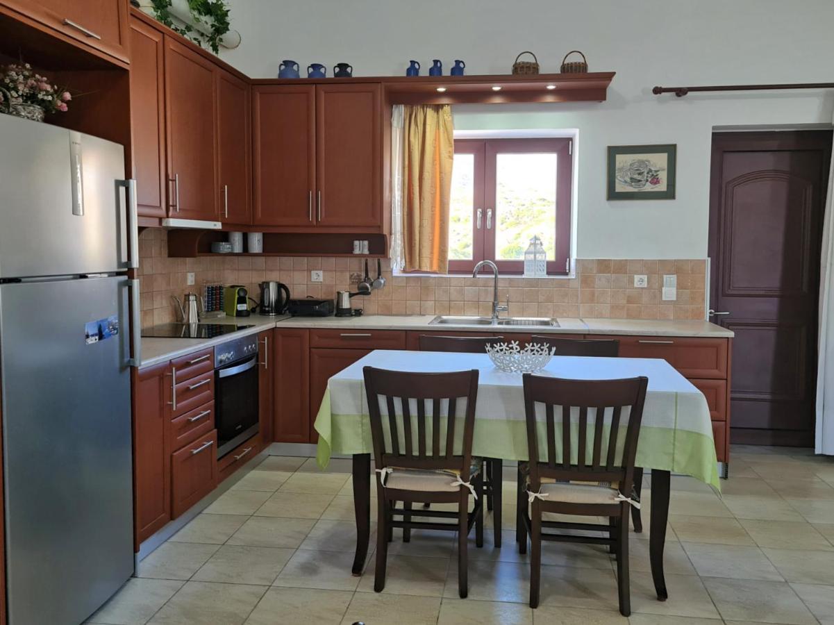 Enastron Vacation House Kissamos Bagian luar foto