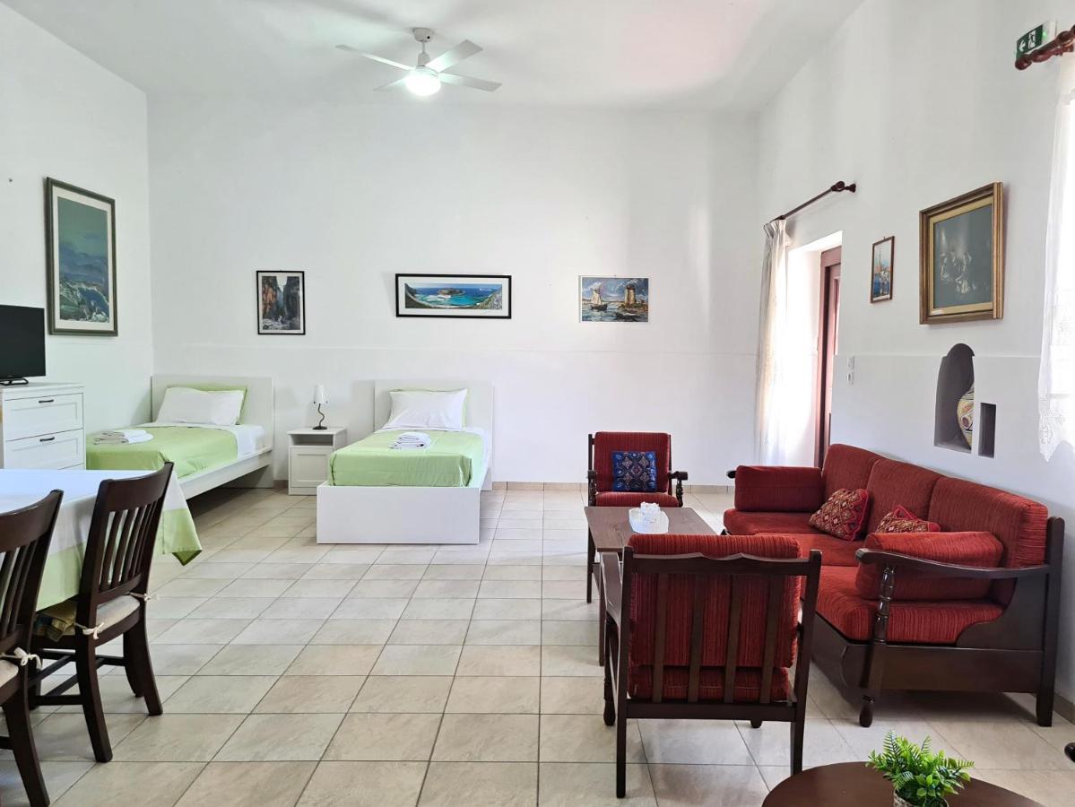 Enastron Vacation House Kissamos Bagian luar foto