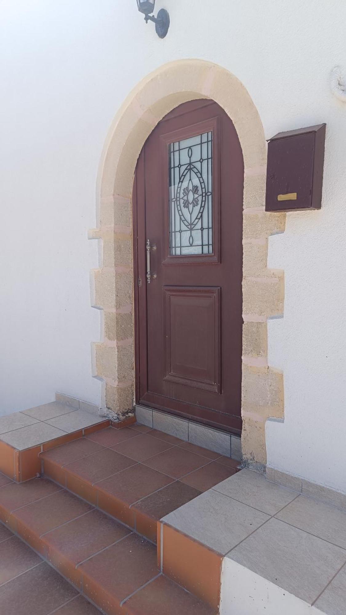 Enastron Vacation House Kissamos Bagian luar foto